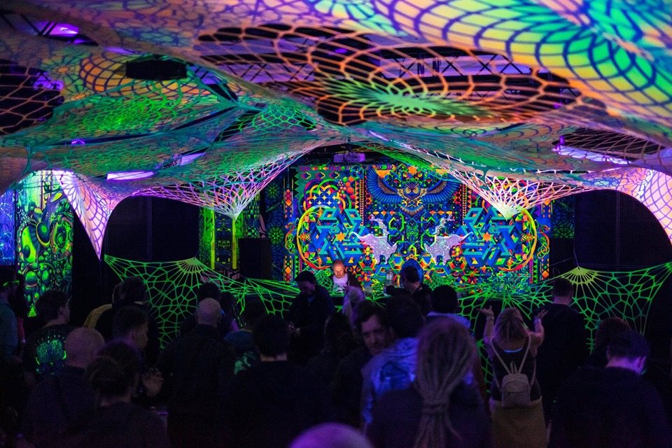UFO BUFO on the road at Pokojíček w/ ARJUNA ( Parvati recs.) · 22 Nov '19, 22:00
