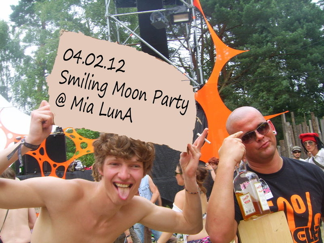 SmilingMoon Party @ Mia Luna - Bar (Beach)  · 4 Feb 12, 22:00