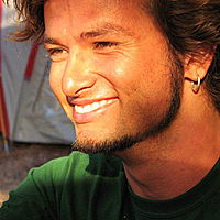 Profile image: Roberdo Raval